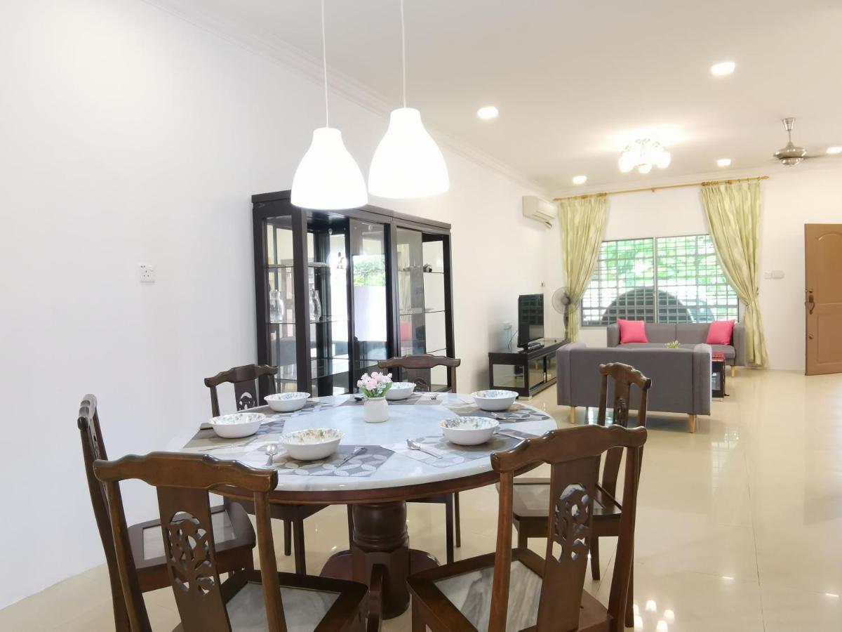 Nansang One Homestay 8Pax 4Rooms Sibu Buitenkant foto