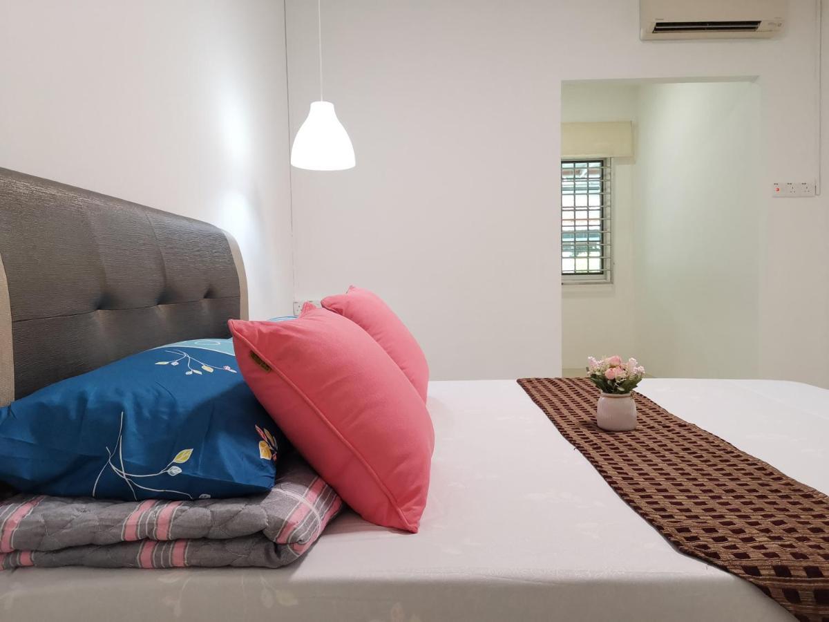 Nansang One Homestay 8Pax 4Rooms Sibu Buitenkant foto